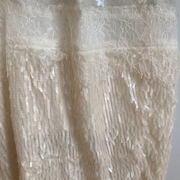 BBCBG MAXAZRIA (REYNA) WHITE SEQUINS/LACE COCKTAIL DRESS (SIZE 0) - Picture 4 of 13